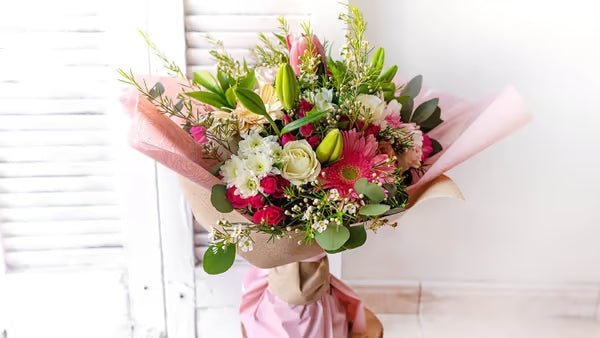 Bouquet Mix (Variety Of Roses) - #bluegardenflowers#