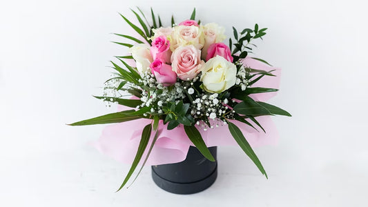 Bouquet Of Fresh Roses In Box